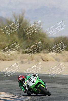 media/Dec-07-2025-CVMA (Sun) [[3e7d2de5dc]]/Race 8-Middleweight Shootout/